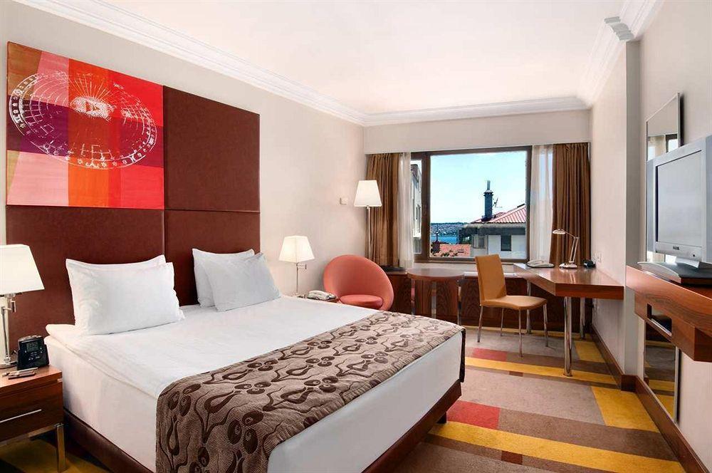 Hilton Parksa Istanbul Hotel Room photo