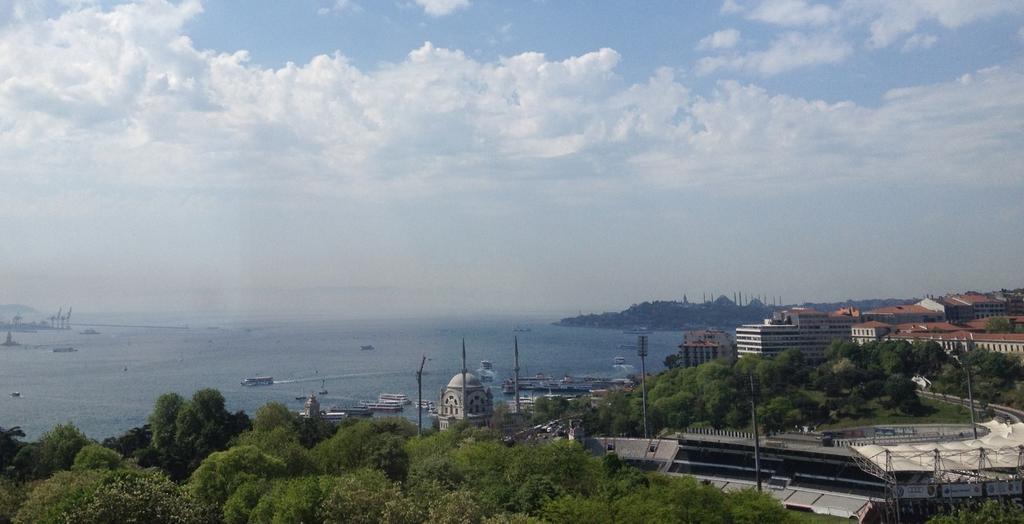Hilton Parksa Istanbul Hotel Exterior photo